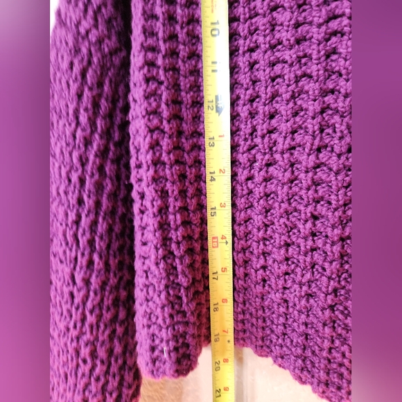 Forever 21 Knit Cable Cropped Oversized Sweater Size M - Picture 3 of 4